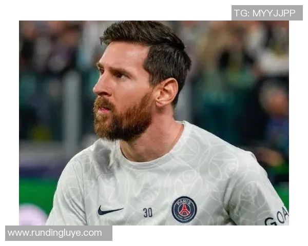 全球足球明星中谁的身体素质最为强壮和出众引发热议