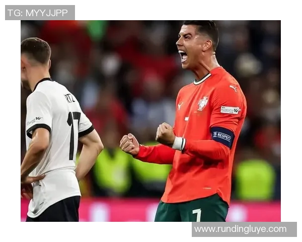 足球明星C罗的球技分析与比赛表现探讨